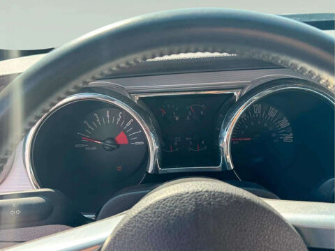 Mustang * GT V8 4.6 305 CH * AUTOMATIQUE * CUIR * GPS * SI&Egrave;GES CHAUF 2009 occasion 33150 Cenon