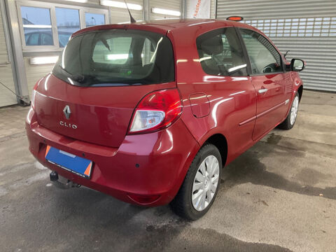 Clio III Dynamique 2010 occasion 13300 Salon-de-Provence