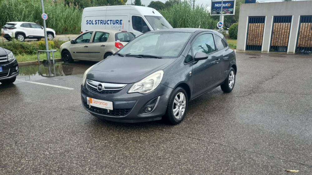 Corsa Edition 2011 occasion 13300 Salon-de-Provence