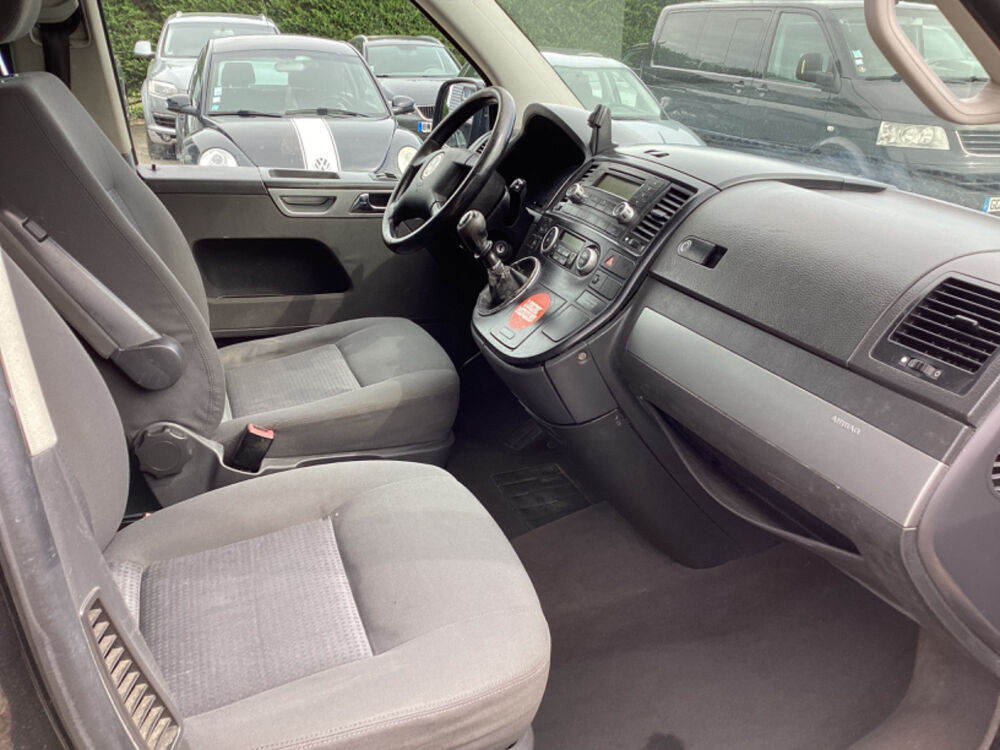 MULTIVAN 2.5 TDI 130 CT OK 2004 occasion 33700 M&eacute;rignac