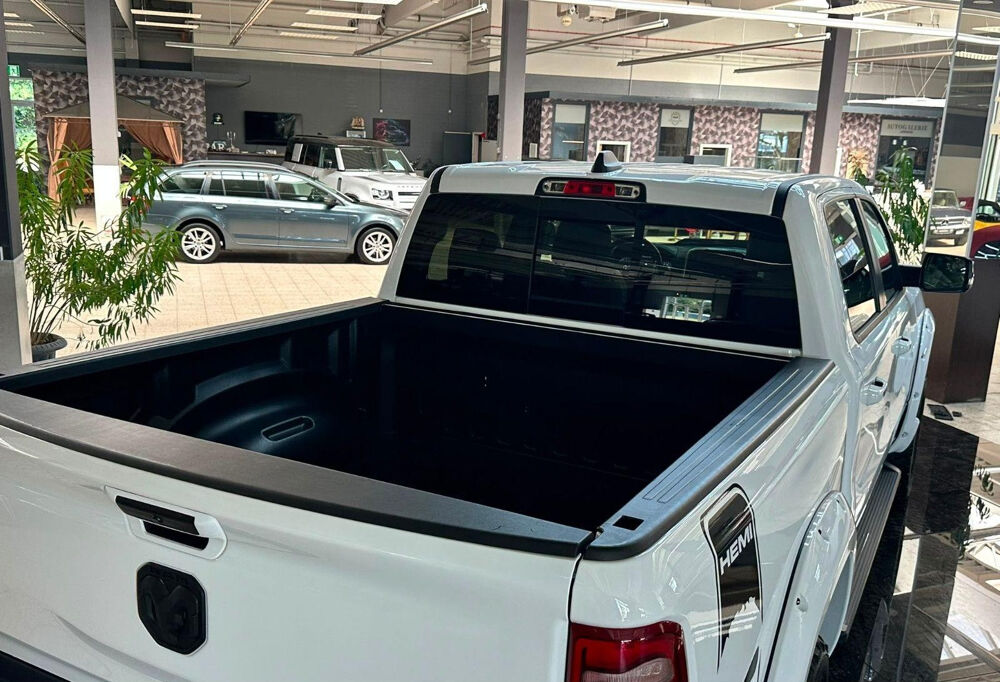 RAM LAIE CREW CAB 4X4 * V8 5.7 397 CH * CUIR * LED * CAMERA * 2020 occasion 33150 Cenon