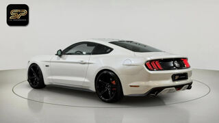 Mustang GT Fastback * V8 5.0 * 421 ch * BVM6 * Cam&eacute;ra * Pack Perform 2017 occasion 33150 Cenon