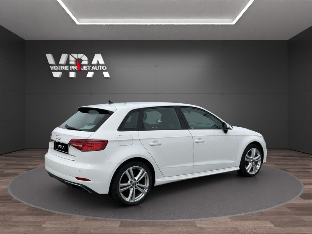 A3 Sportback &middot; 40 e-tron 204ch &middot; S line &middot; LED &middot; GPS &middot; Attelage 2020 occasion 33320 Eysines