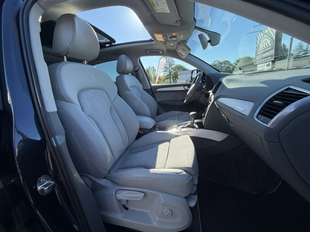 Q5 3.0 V6 TDI 258ch clean diesel S line quattro S tronic 7,toit 2016 occasion 24750 Tr&eacute;lissac
