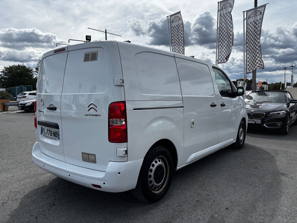 Jumpy CITROEN JUMPY FOURGON Club M GPS TELEPHONE BOIS RADAR DE REC 2019 occasion 24750 Tr&eacute;lissac