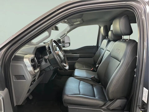 Focus CREW CAB 4X4 * V8 5.0 401 CH * 6 PLACES * CUIR * CARPLAY * C 2023 occasion 33150 Cenon