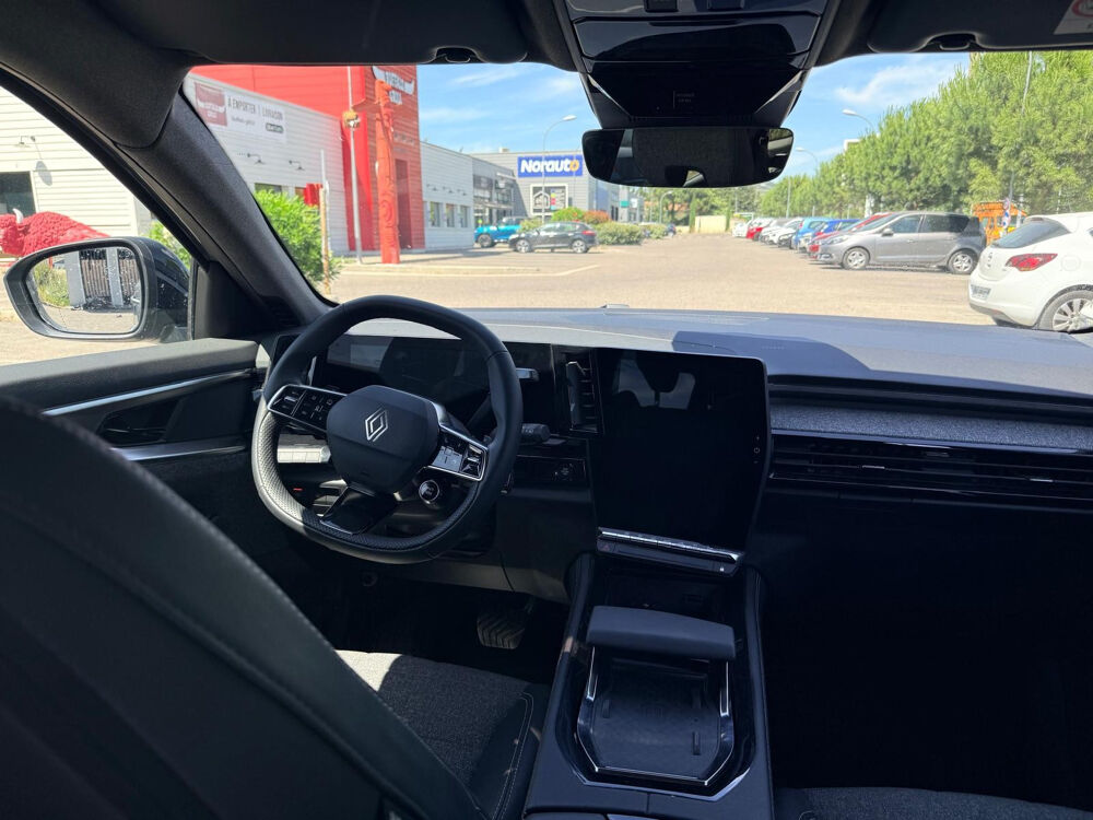 Espace Techno E-Tech Hybrid 2025 occasion 13300 Salon-de-Provence