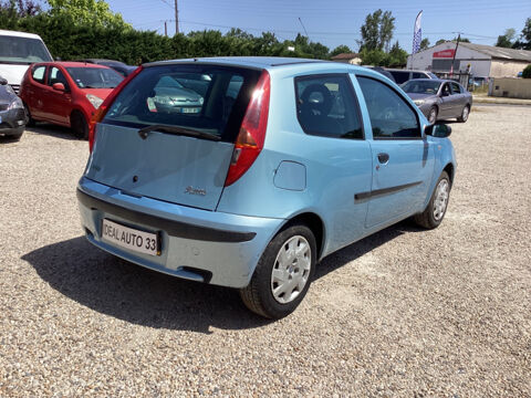 Punto PUNTO 1.2i 60 ch 2002 occasion 33700 M&eacute;rignac