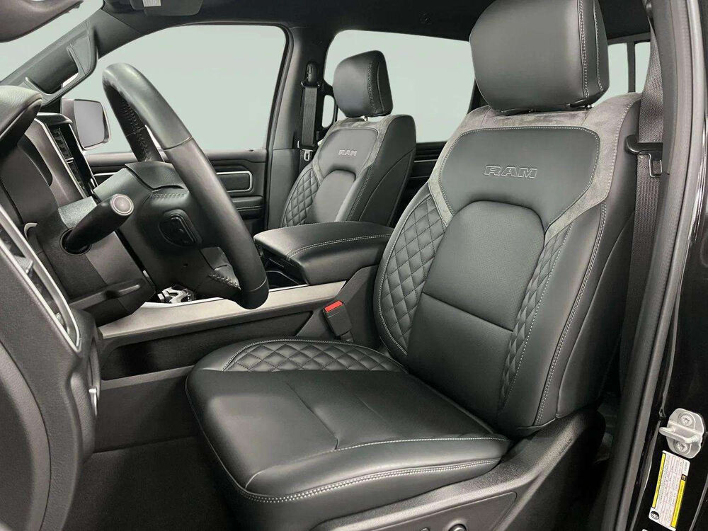 RAM BIG HORN LONGBED * 5.7 HEMI V8 401 CH * AUTOMATIQUE 4X4 * CA 2020 occasion 33150 Cenon