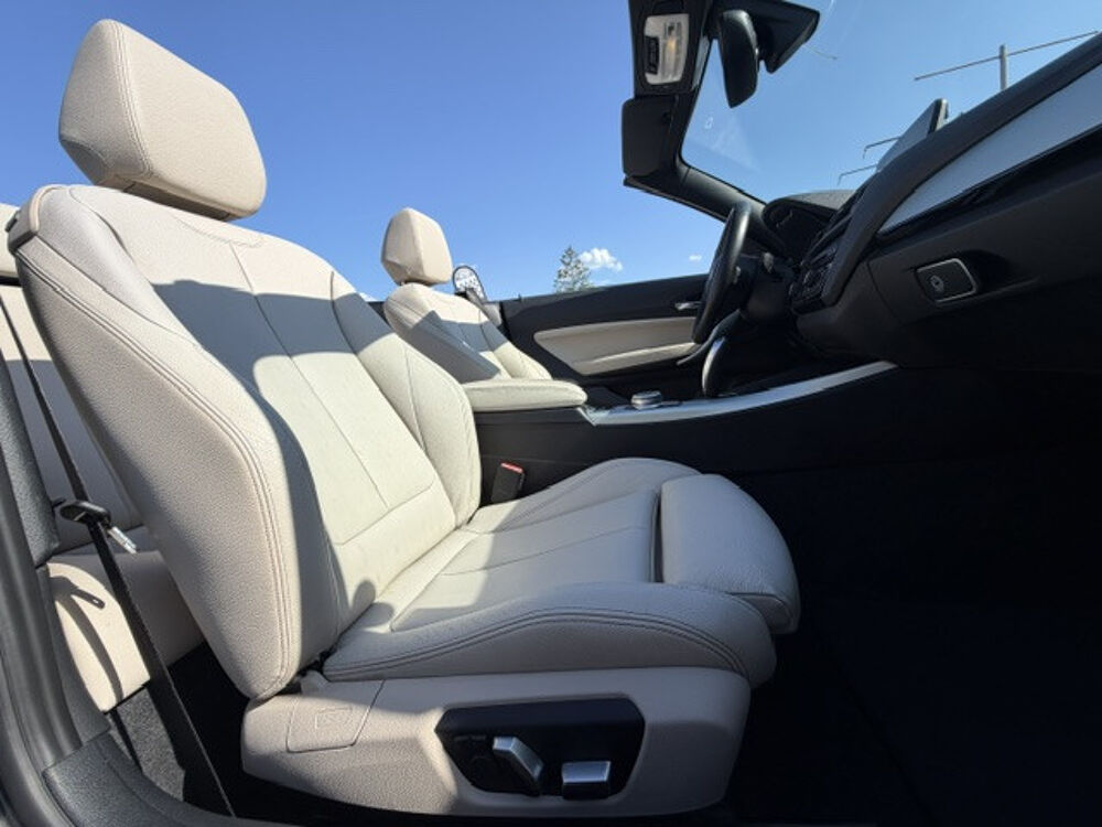 Serie 2 BMW serie 2 218 i Luxury Steptronic cabriolet boite automati 2016 occasion 24750 Tr&eacute;lissac