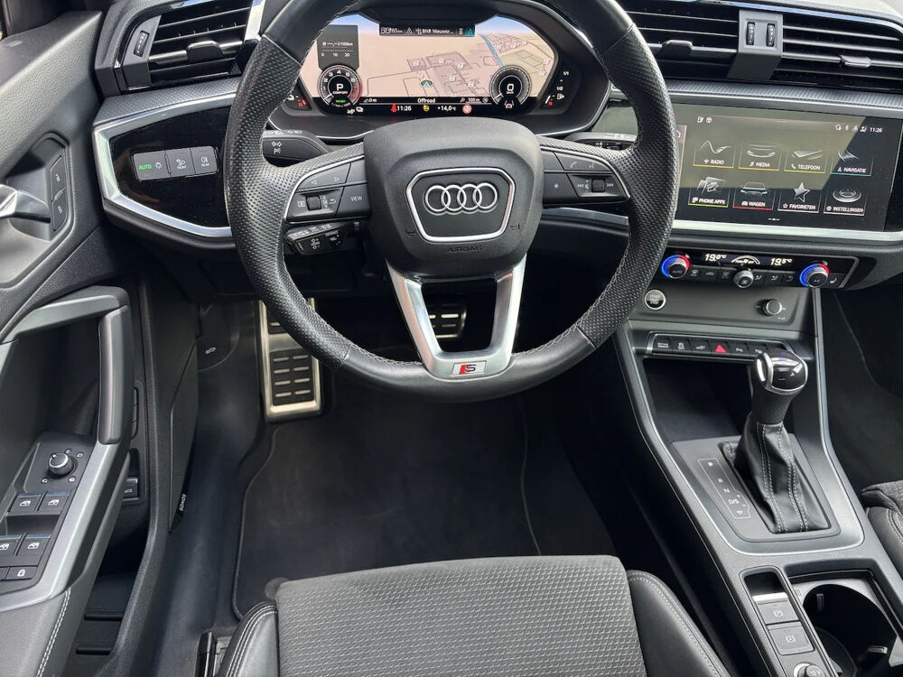 Q3 Sportback 45 TFSI e S line &middot; Cam&eacute;ra 360&deg; &middot; Virtual Cockpit &middot; 2021 occasion 33320 Eysines