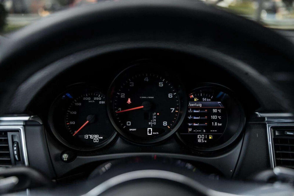 Macan 2.0 252 CH * PANO * PASM * CAM&Eacute;RA * GPS * SI&Egrave;GES CHAUFFANTS 2018 occasion 33150 Cenon