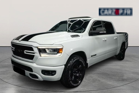 Dodge RAM 5.7 V8 HEMI 4x4 BIGHORN * 401 ch * Bo&icirc;te Auto * OFFROAD Nigh 2019 occasion Lyon 69006
