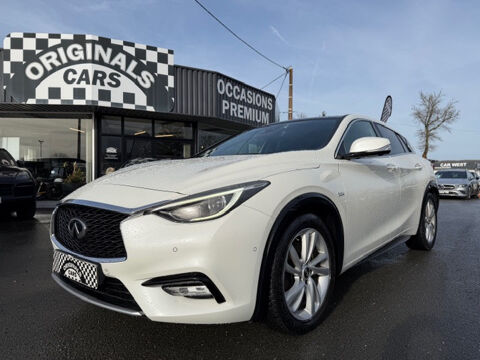 Infiniti Q30 2.2 d AWD Premium DSG, toit panoramique, sieges chauffants, 2018 occasion Tr&eacute;lissac 24750
