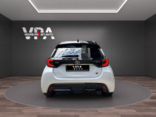 Yaris Toyota GR Sport 1.5 Hybrid 116 ch e-CVT • Si&egrave;ges chauf 2023 occasion 33320 Eysines
