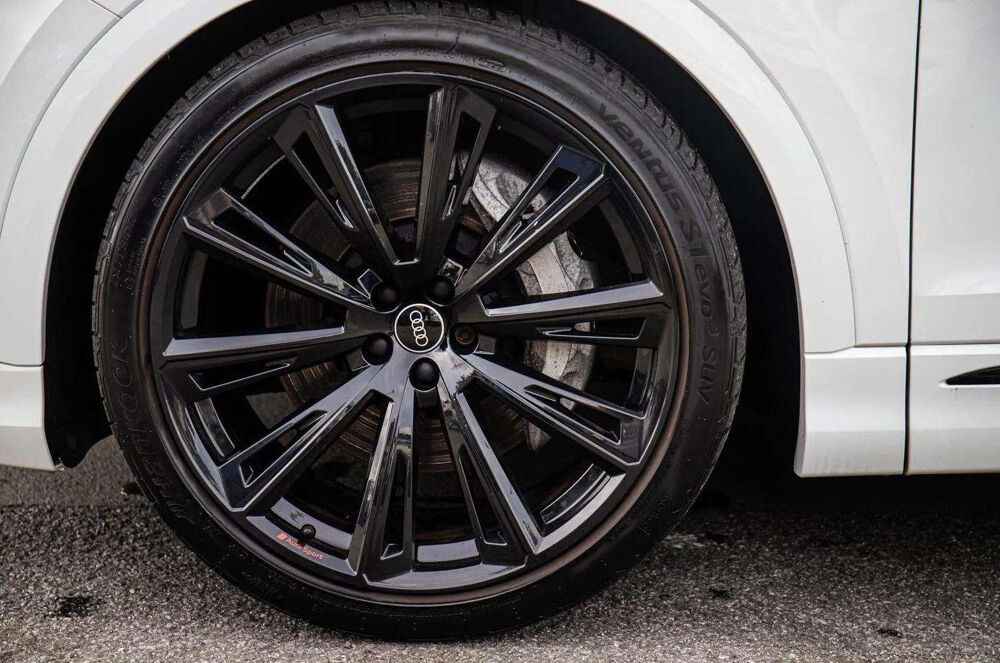 Q8 55 TFSI E 381 CH * S LINE * QUATTRO * MATRIX * B&amp;O * ACC 2021 occasion 33150 Cenon