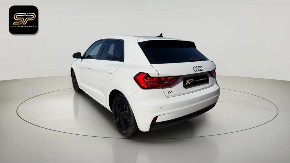 A1 30 TFSI S-Tronic 116 ch * GPS * LED * Cam&eacute;ra de Recul * Si&egrave;g 2020 occasion 33150 Cenon