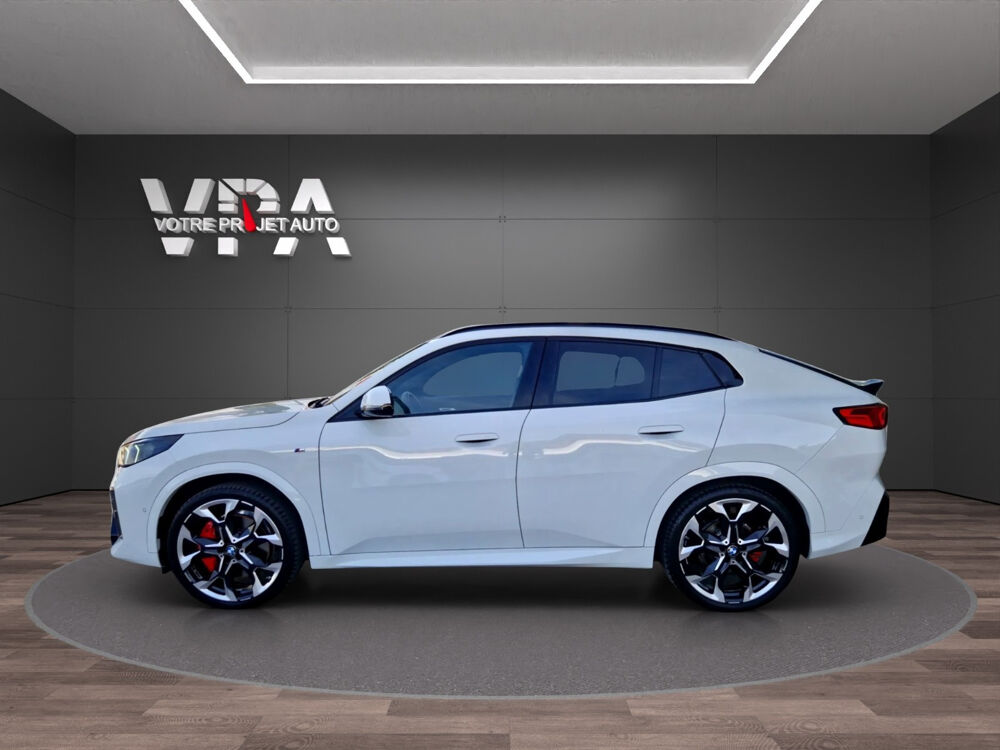 X2 xDrive20d M Sport Pro 163 ch xDrive • Toit panoramique • HUD 2025 occasion 33320 Eysines
