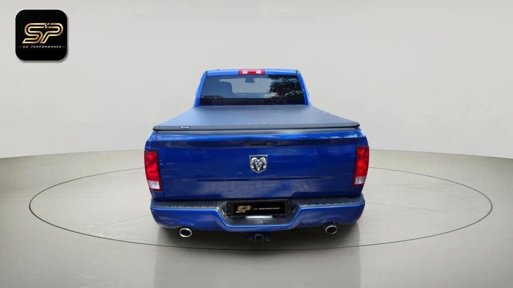 RAM 1500 5.7 V8 HEMI 4x4 Crew Cab 402 ch * 6 Places * Attelage 3 2018 occasion 33150 Cenon