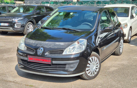 Renault clio iii 1.2 75CH AUTHENTIQUE
