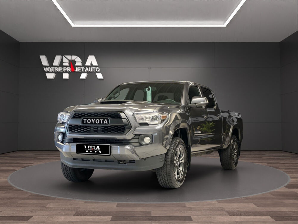 Divers &middot; 3.5 V6 &middot; 281ch &middot; TRD 4x4 &middot; Toit ouvrant &middot; Si&egrave;ges chauffant 2017 occasion 33320 Eysines