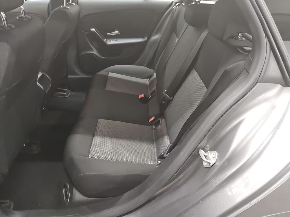 Classe CLA 180 Shooting Brake 116ch - Si&egrave;ges Chauffants - Carplay - D&eacute;m 2020 occasion 33320 Eysines