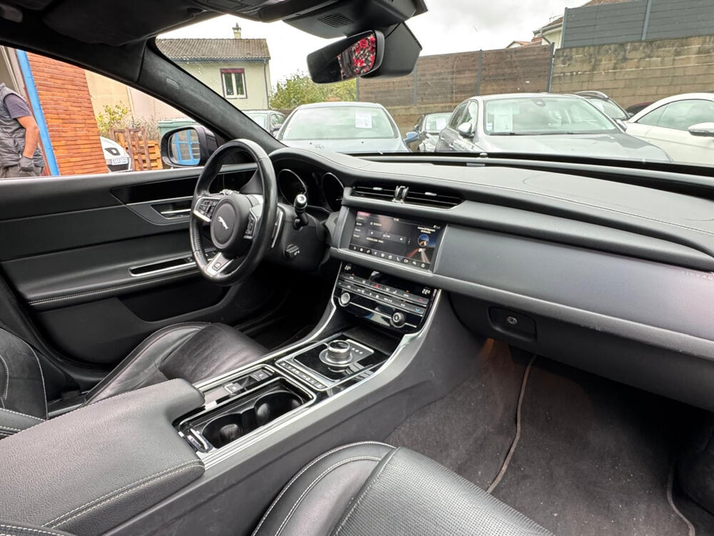 XF R-Sport 2019 occasion 54270 Essey-l&egrave;s-Nancy
