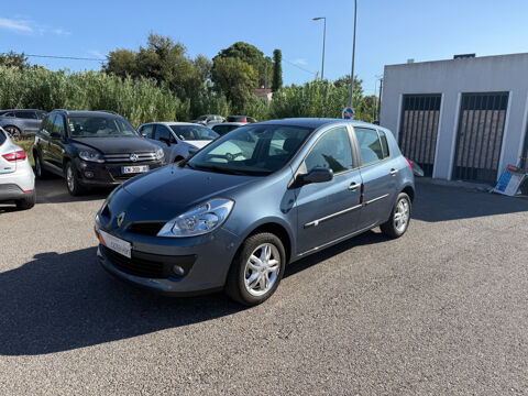 Clio 1.6 16V 2007 occasion 13300 Salon-de-Provence
