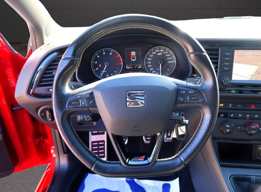 Leon Cupra 2.0 TSI 290 ch – Toit panoramique – Phares LED – Si&egrave;g 2016 occasion 33320 Eysines