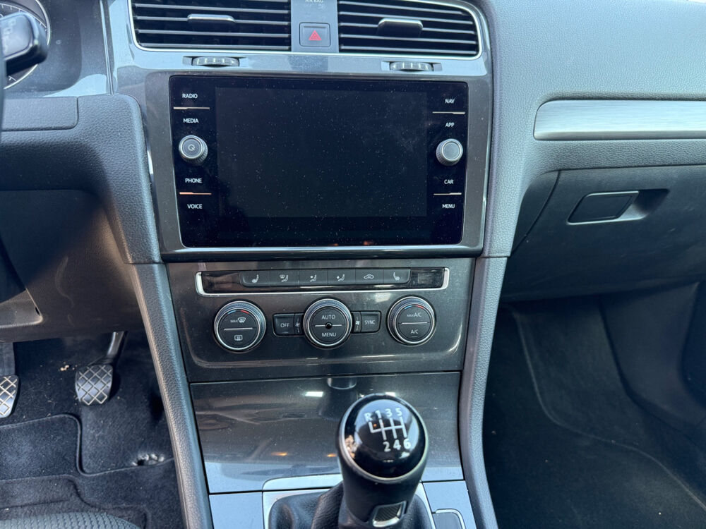 Golf 1.0 TSI 115ch Confortline Euro6d-T 5p 2019 occasion 13300 Salon-de-Provence