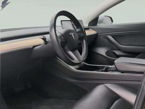 Model 3 Grande Autonomie AWD * 75 kWh * 351 ch * Toit Panoramique * 2019 occasion 33150 Cenon