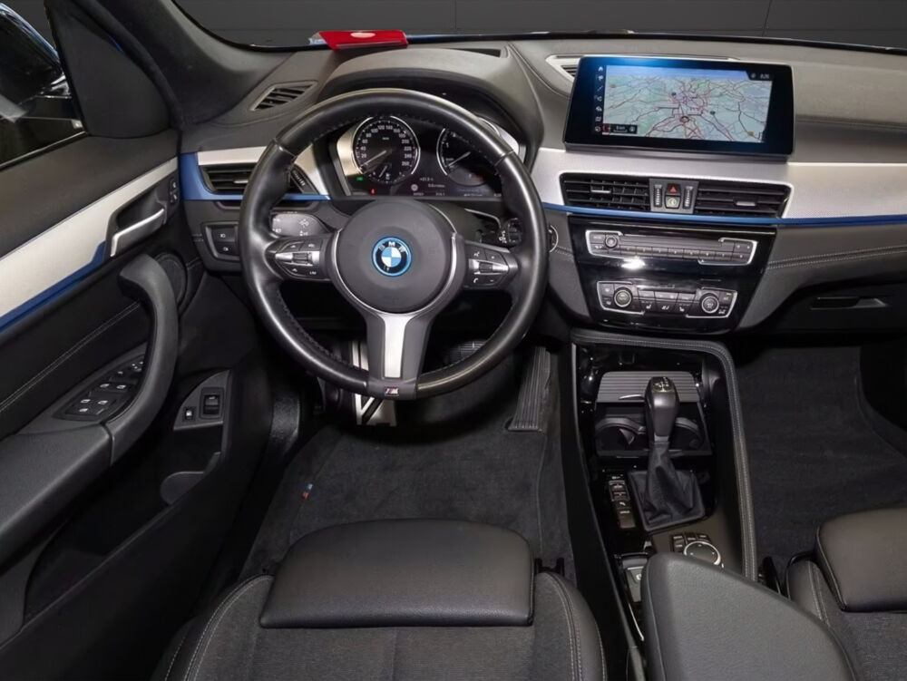X1 xDrive25e M SPort 136ch - Affichage tete haute - ACC - Cam&eacute;r 2022 occasion 33320 Eysines