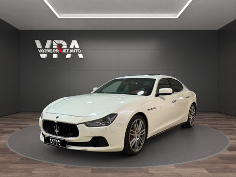 Maserati Ghibli &middot; 3.0 V6 Diesel 275ch &middot; Automatique &middot; Cuir rouge &middot; Toit ouvr 2015 occasion Eysines 33320