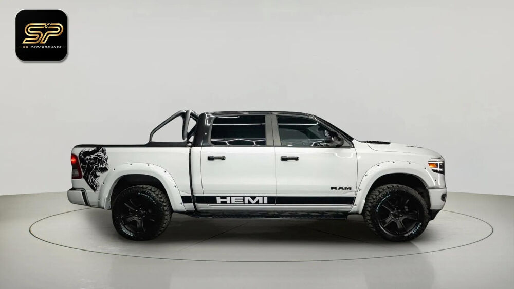 RAM V8 5.7 HEMI 401 CH * OFFROAD NIGHT * PACK DESIGN LIMITED * C 2023 occasion 33150 Cenon