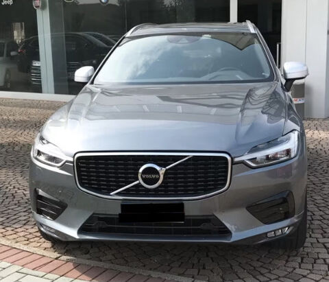 Volvo XC60 R design D5 AWD Geartronic TOIT PANORAMIQUE GARANTIE 12 MOIS 2018 occasion Paris 75008