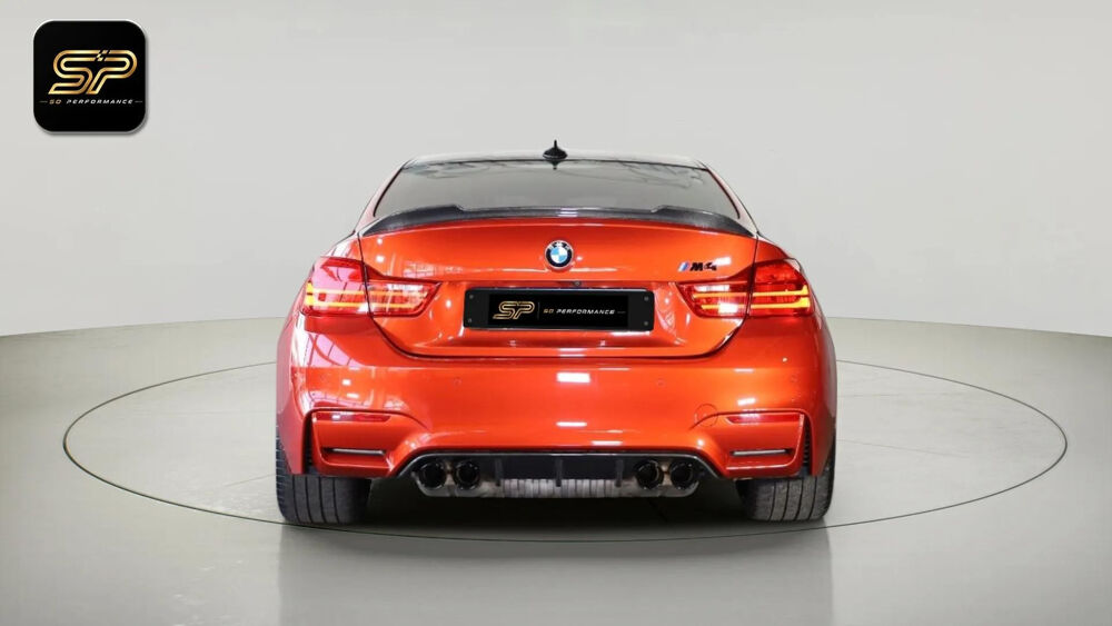 M4 F82 * 3.0 BITURBO 431 CH * DKG7 * ORANGE SAKHIR * SUSPENSION 2015 occasion 33150 Cenon
