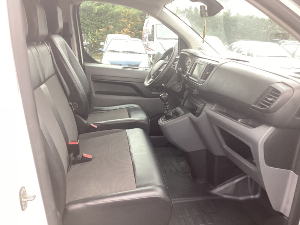 Jumpy XL 2.0 HDI 120 CH 10825 euros HT 2019 occasion 33700 M&eacute;rignac