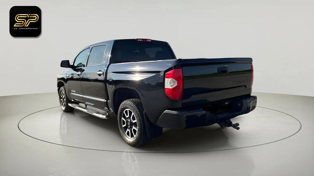 Divers 5.7 V8 SR5 CREW MAX AWD 4X4 * 381 CH 2018 occasion 33150 Cenon