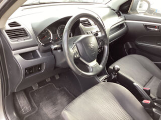 Swift 1.3 DDIS 75 CH GLX 2011 occasion 33700 M&eacute;rignac