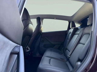 Model Y * Cherry Red * 514 ch * Autopilot * SOH 95% * Cam&eacute;ra 360&deg; * 2023 occasion 33150 Cenon