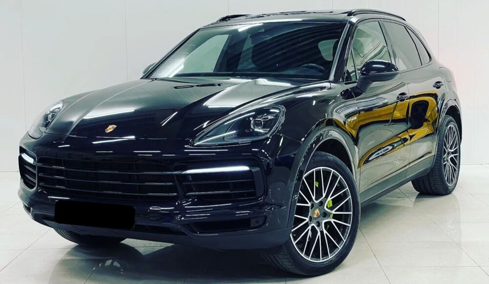 Cayenne Hybrid 462ch - Toit Ouvrant - Pack Sport Chrono - Jante 21&q 2020 occasion 33320 Eysines