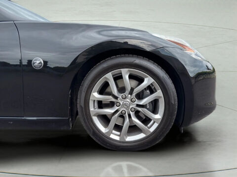 370 Z ROADSTER PACK 3.7 V6 * 328 CH * BVM * BOSE * NAVI 2012 occasion 33150 Cenon