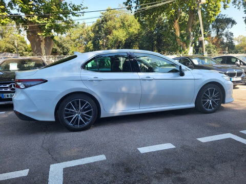 Camry 2.5 HYBRID LOUNGE ECVT 2023 occasion 34430 Saint-Jean-de-V&eacute;das
