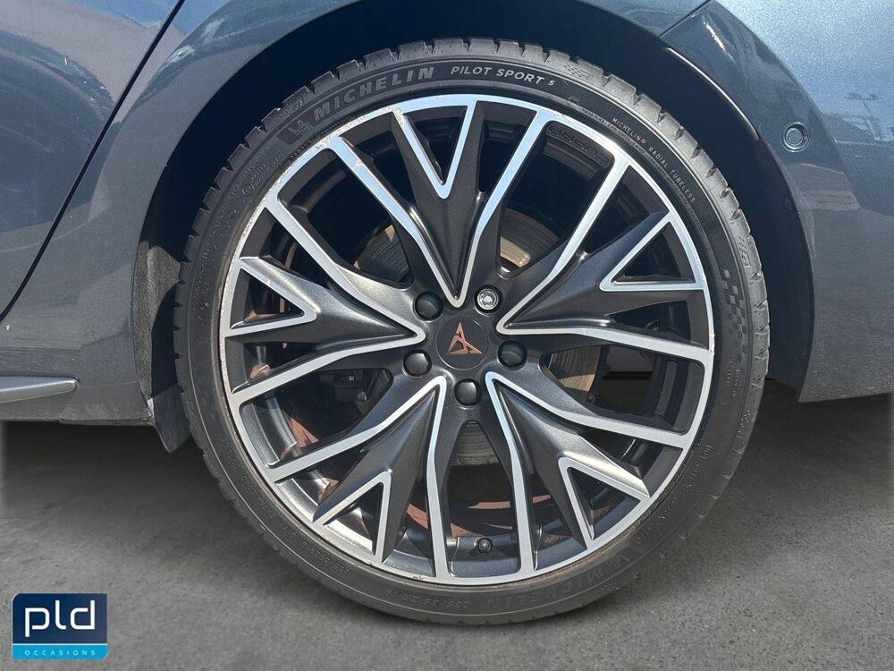 Leon 1.4 e-HYBRID 245 ch DSG6 2023 occasion 13300 Salon-de-Provence