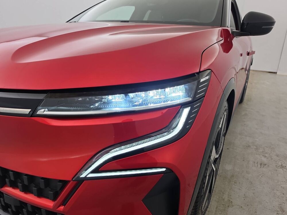 M&eacute;gane Megane E-Tech EV60 220 ch optimum charge 2022 occasion 56000 Vannes