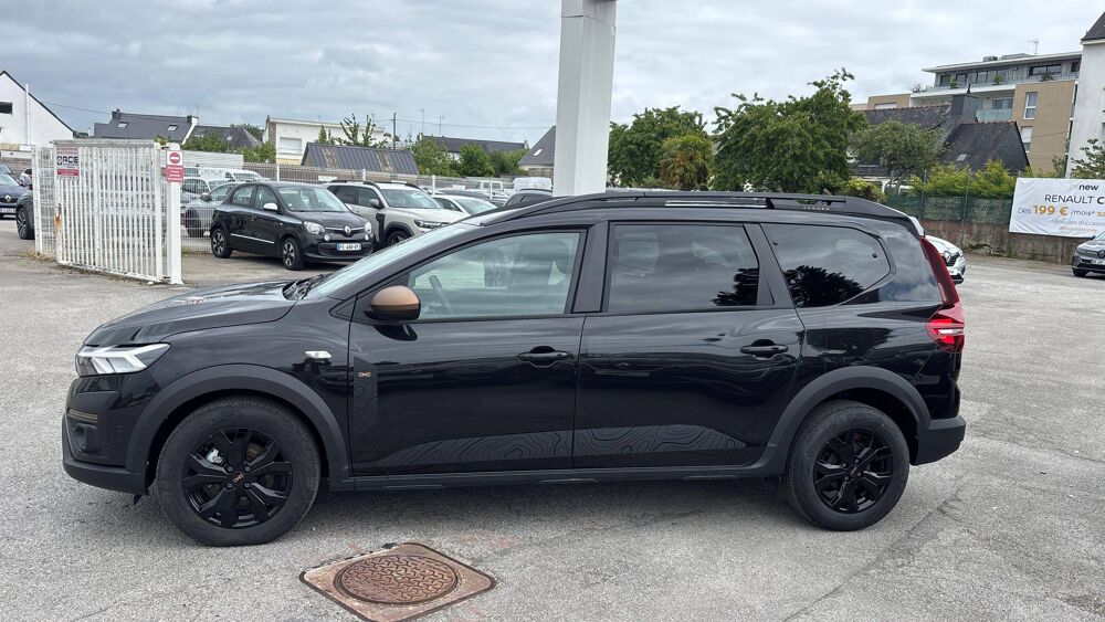 Jogger Hybrid 140 7 places GSR2 2025 occasion 56000 Vannes