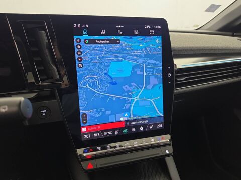 M&eacute;gane Megane E-Tech EV60 220 ch super charge 2023 occasion 56000 Vannes