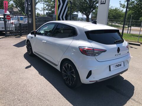 Clio E-Tech full hybrid 145 2023 occasion 14500 Vire