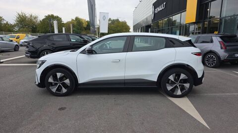M&eacute;gane Megane E-Tech EV40 130ch standard charge 2022 occasion 22400 Lamballe