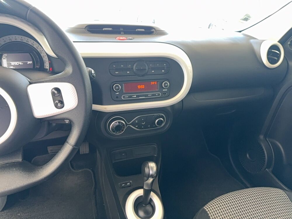 Twingo III E-Tech 2022 occasion 56800 Plo&euml;rmel